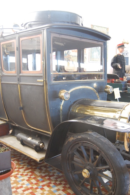 1904 - Leon Bollee 20cv à carrosserie limousine fermée