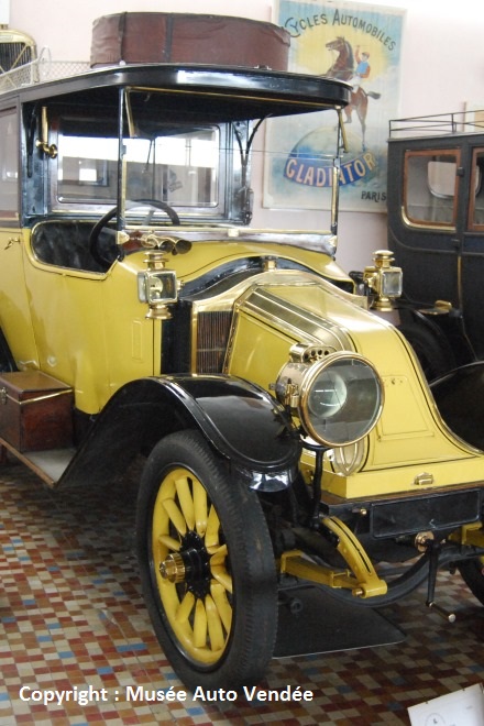 1906 - RENAULT V1 limousine