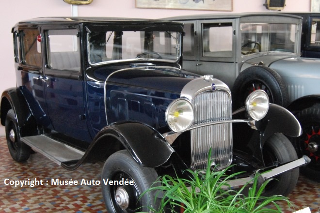 1933 - Citroen C4G Berline